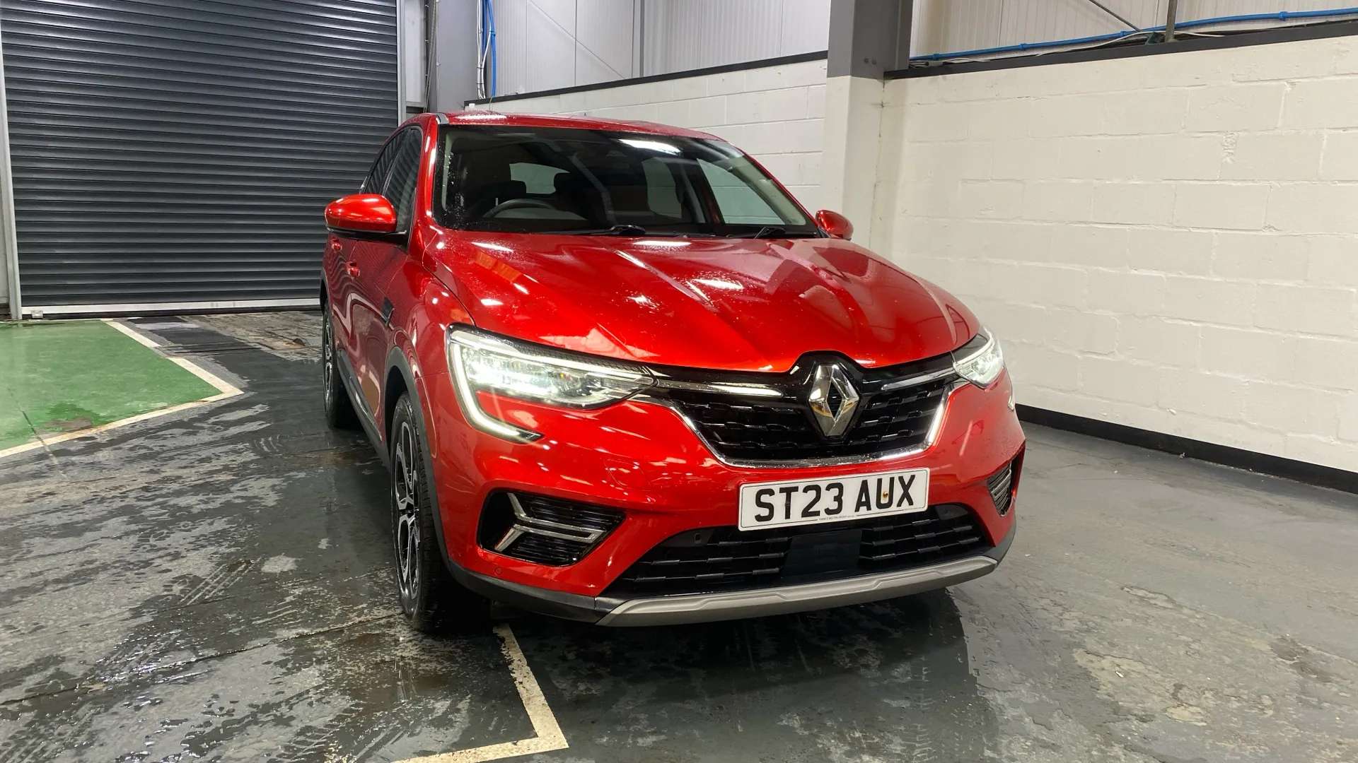 A 2023 RENAULT ARKANA 1.6 E-TECH Hybrid 145 S Edition Auto A 2023 RENAULT ARKANA 1.6 E-TECH Hybrid 145 S Edition Auto