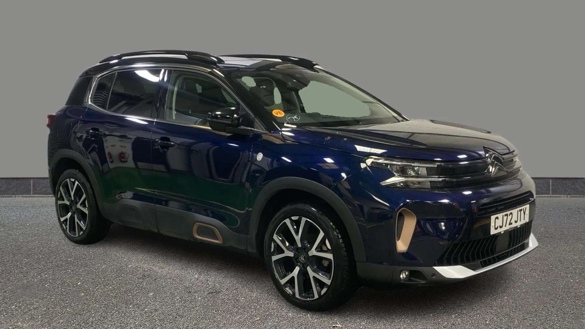 A 2023 CITROEN C5 AIRCROSS 1.2 PureTech C-Series Edition EAT8 A 2023 CITROEN C5 AIRCROSS 1.2 PureTech C-Series Edition EAT8