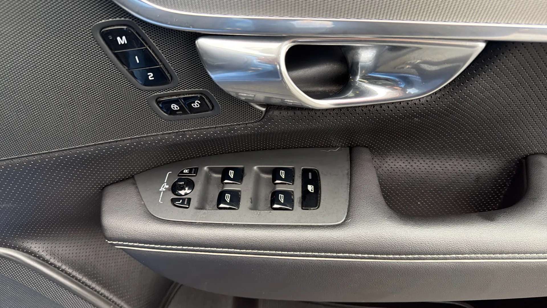 0 VOLVO V90 0 VOLVO V90