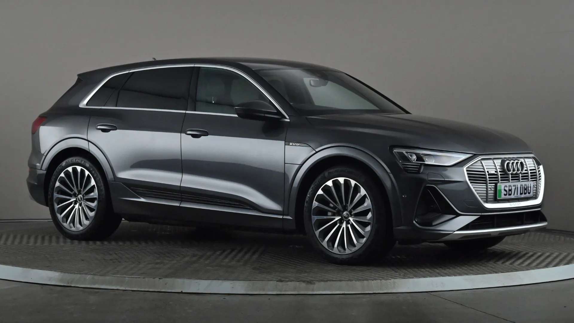 A 2022 AUDI E-TRON 300kW 55 Quattro 95kWh S Line Auto A 2022 AUDI E-TRON 300kW 55 Quattro 95kWh S Line Auto