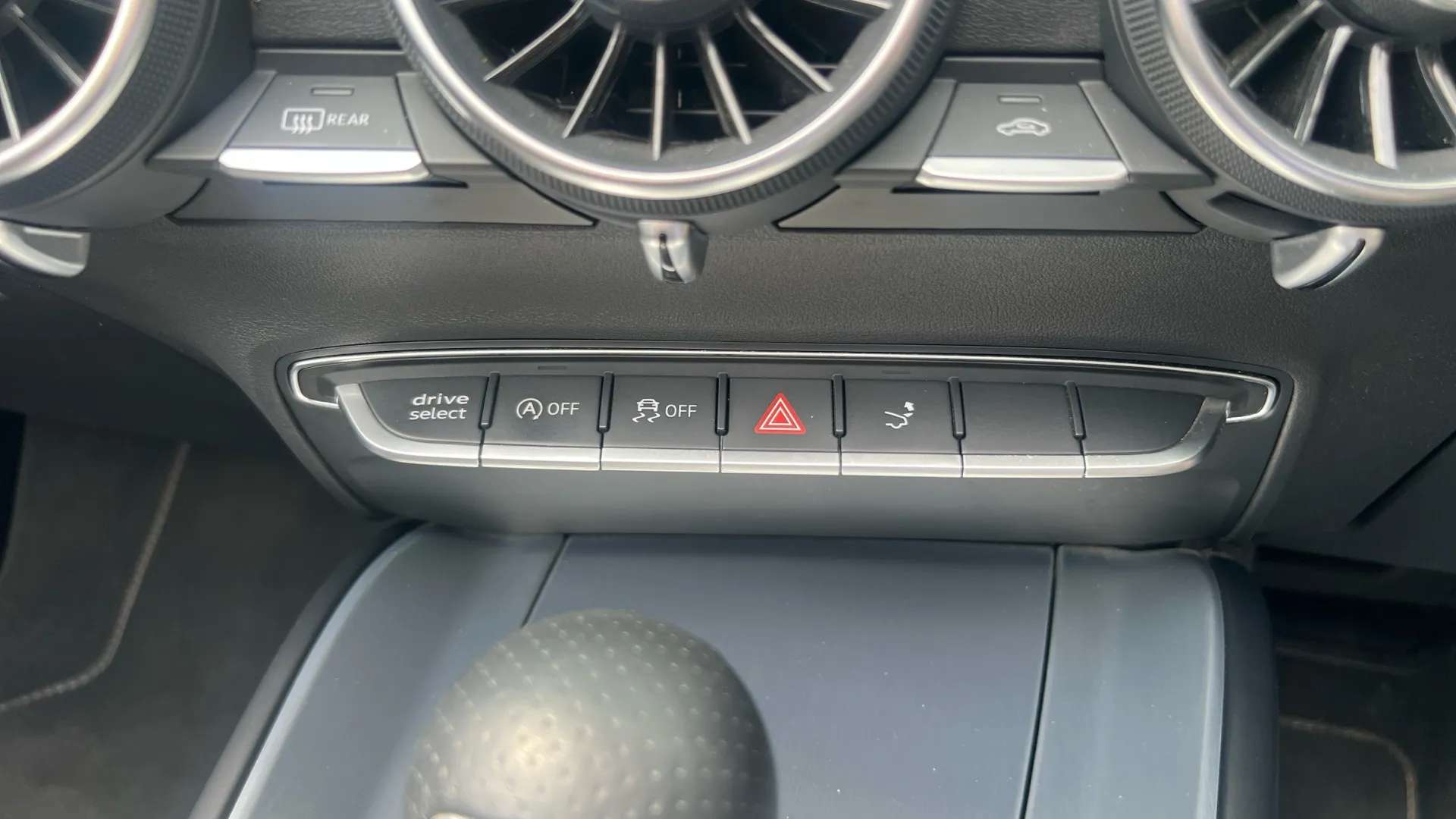 2019 AUDI TT 2019 AUDI TT