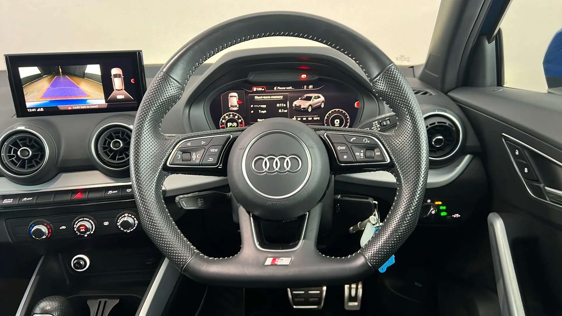 2020 AUDI Q2 2020 AUDI Q2