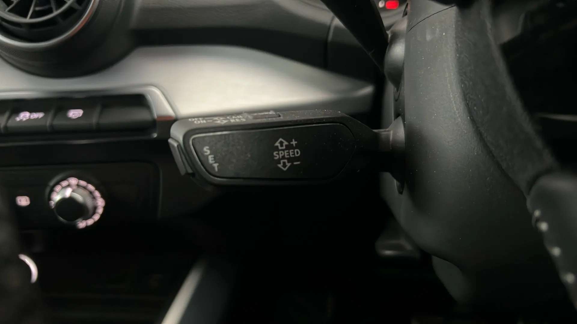 2020 AUDI Q2 2020 AUDI Q2