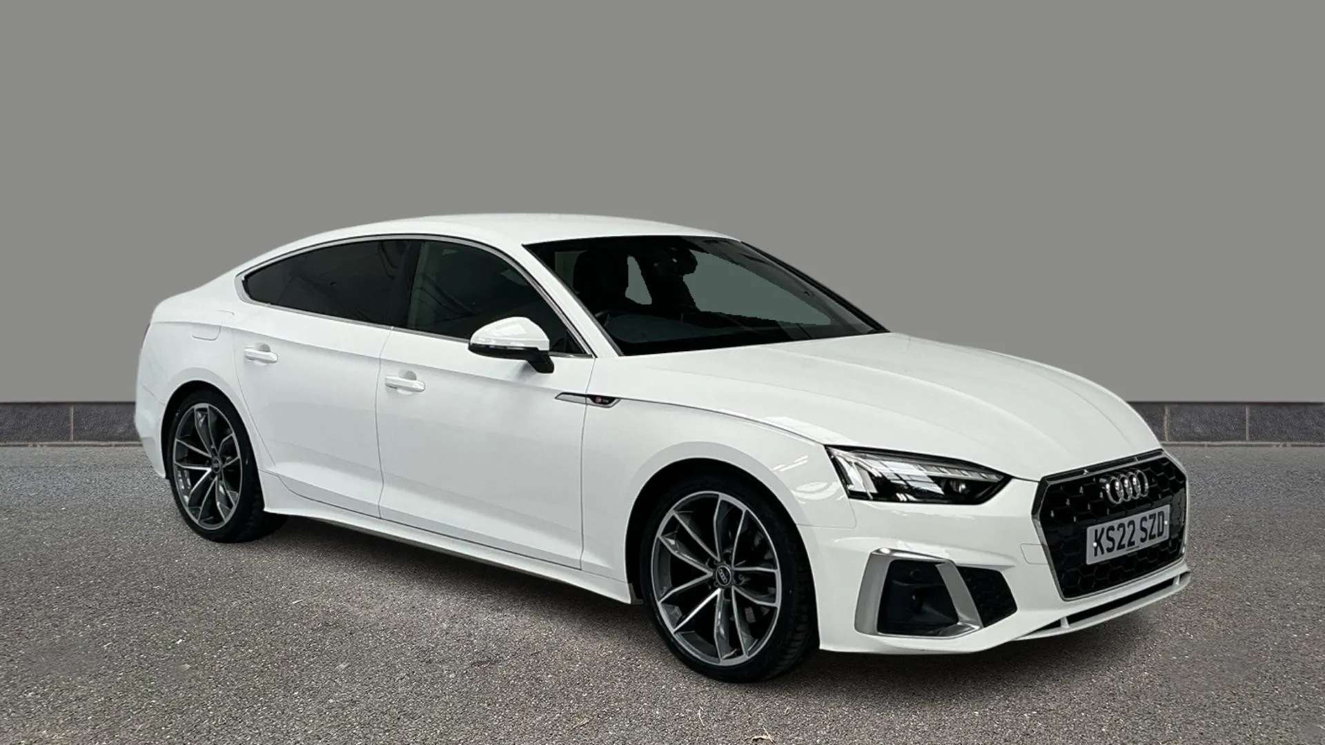 A 2022 AUDI A5 35 TDI S Line S Tronic A 2022 AUDI A5 35 TDI S Line S Tronic