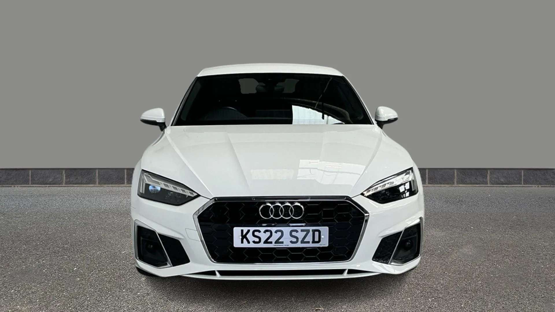 A 2022 AUDI A5 35 TDI S Line S Tronic A 2022 AUDI A5 35 TDI S Line S Tronic