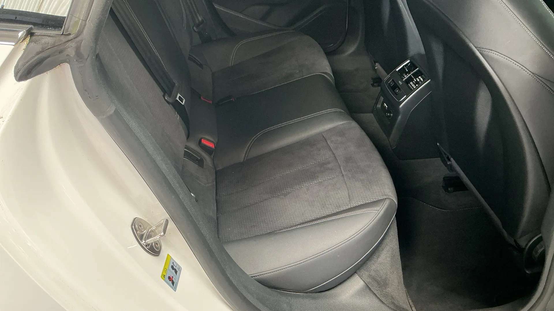 2022 AUDI A5 2022 AUDI A5