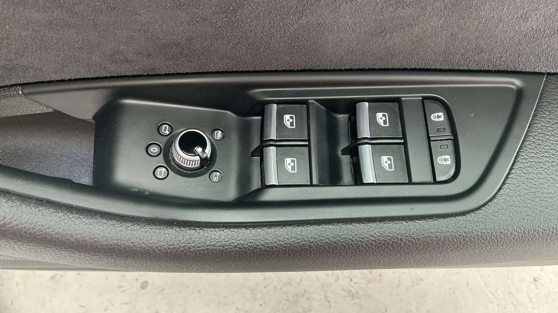 2022 AUDI A5 2022 AUDI A5