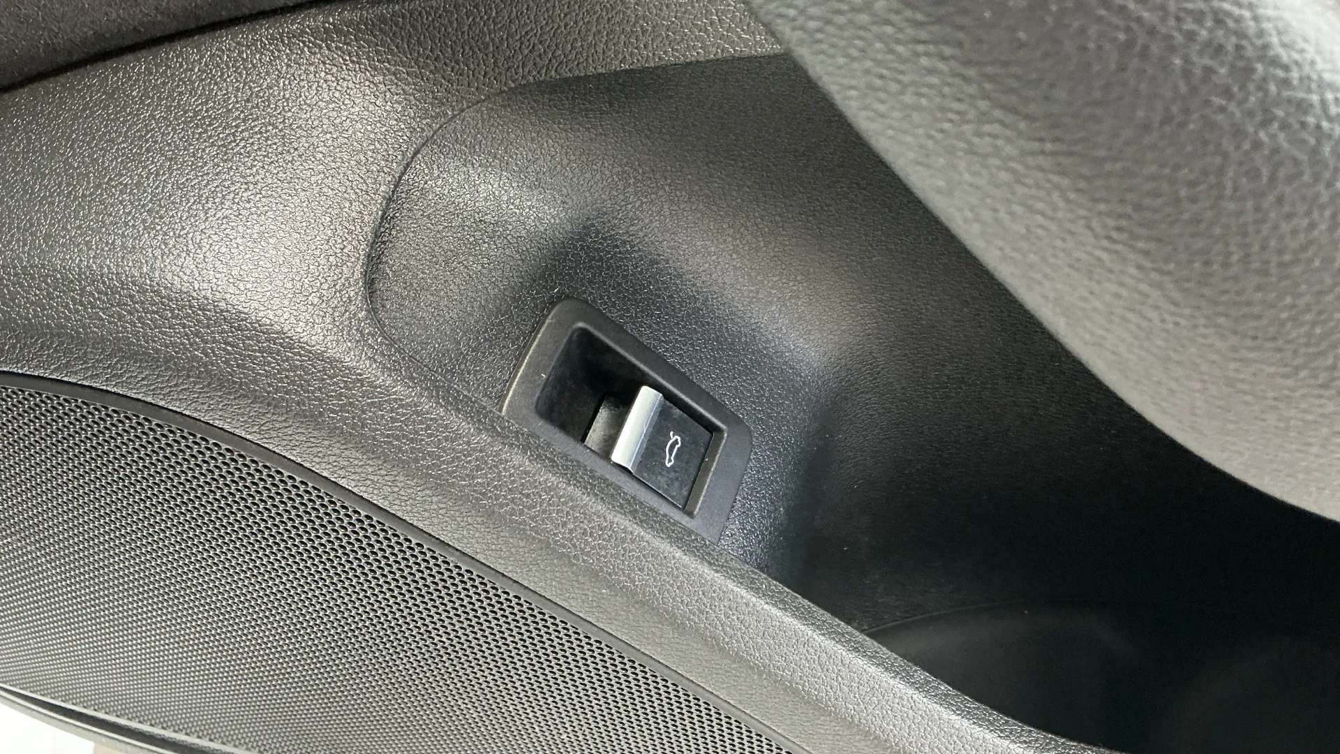 2022 AUDI A5 2022 AUDI A5