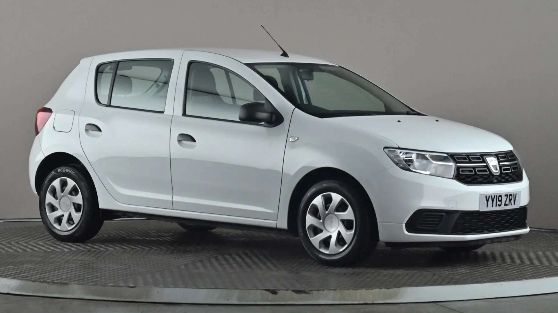 A 2019 DACIA SANDERO 1.0 SCe Essential A 2019 DACIA SANDERO 1.0 SCe Essential