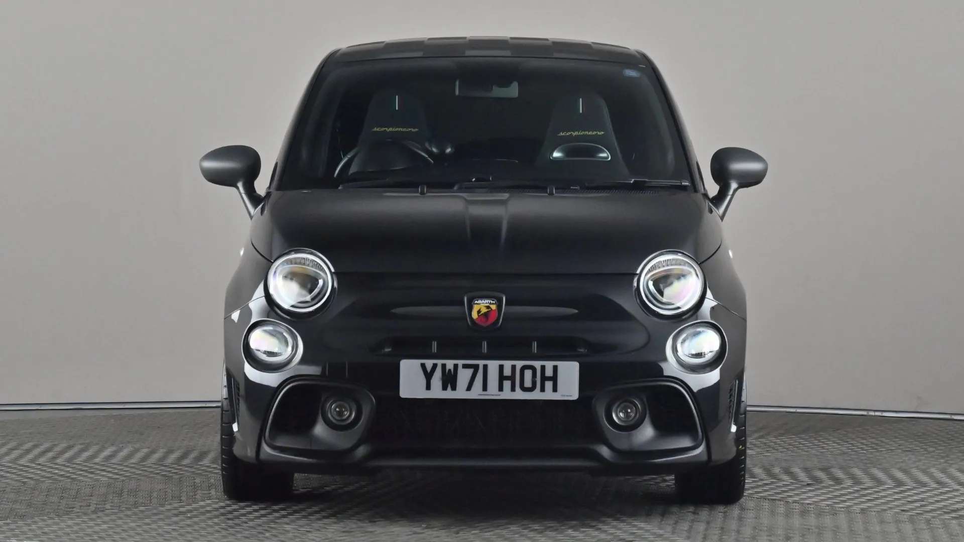 A 2021 ABARTH 595 1.4 T-Jet 165 Scorpioneoro A 2021 ABARTH 595 1.4 T-Jet 165 Scorpioneoro