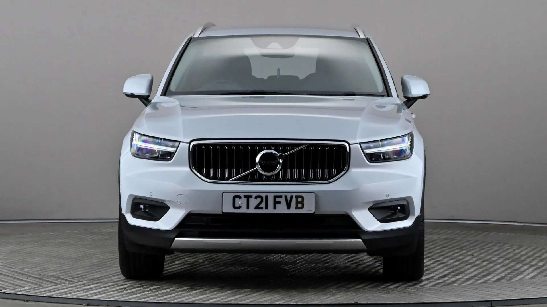 A 2021 VOLVO XC40 1.5 T5 Recharge PHEV Inscription Auto A 2021 VOLVO XC40 1.5 T5 Recharge PHEV Inscription Auto