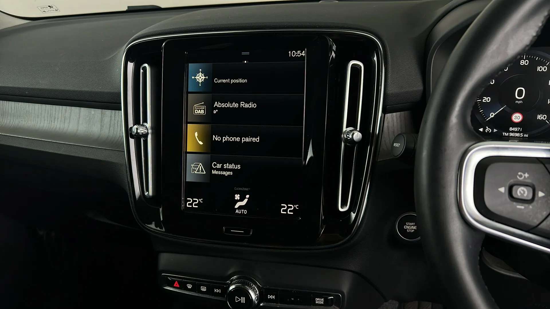 2021 VOLVO XC40 2021 VOLVO XC40