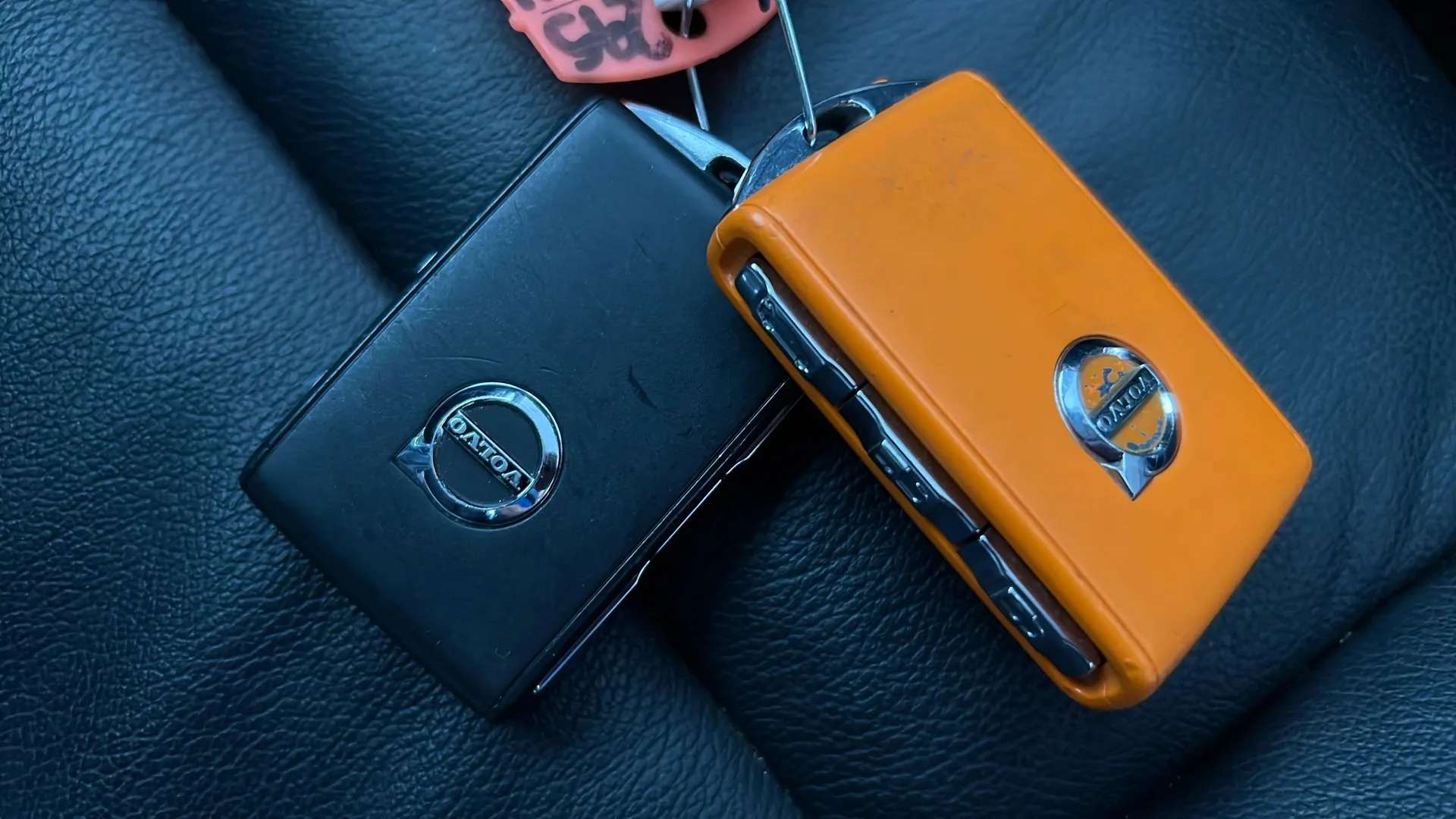 2021 VOLVO XC40 2021 VOLVO XC40