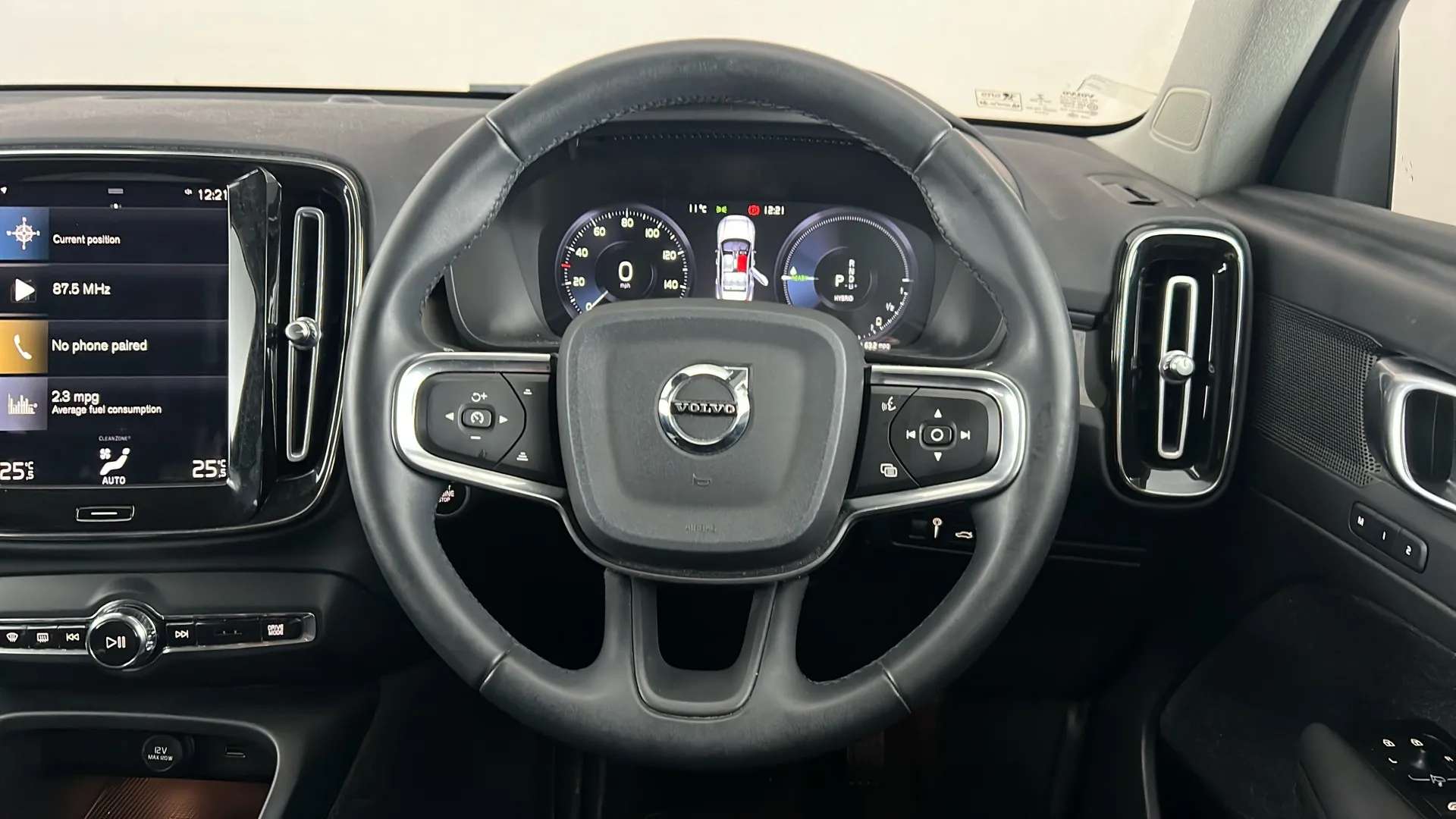 2021 VOLVO XC40 2021 VOLVO XC40