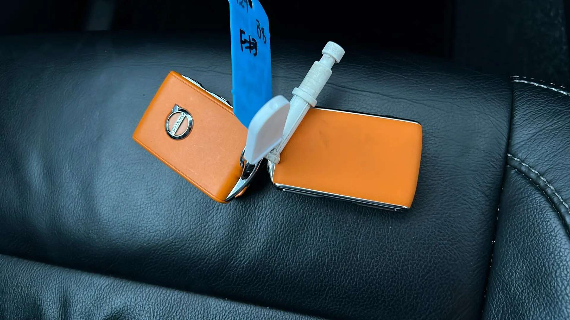 2021 VOLVO XC40 2021 VOLVO XC40