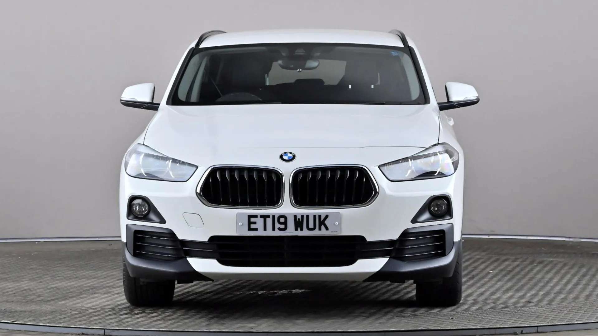 A 2019 BMW X2 sDrive 18d SE A 2019 BMW X2 sDrive 18d SE