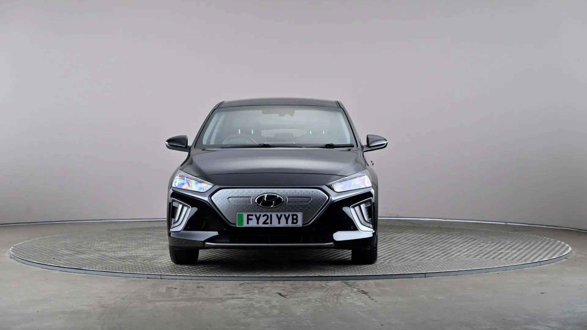 A 2021 HYUNDAI IONIQ 100kW Premium SE 38kWh Auto A 2021 HYUNDAI IONIQ 100kW Premium SE 38kWh Auto