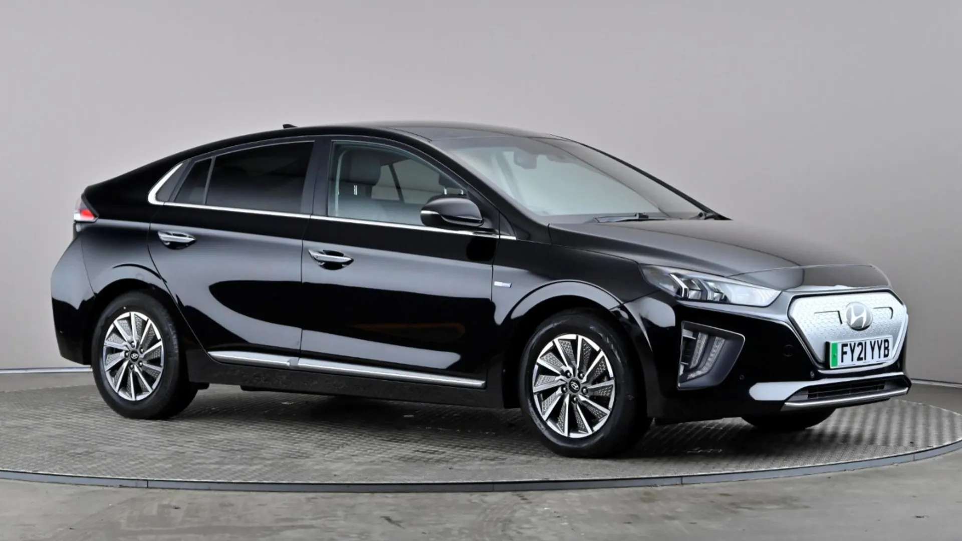 A 2021 HYUNDAI IONIQ 100kW Premium SE 38kWh Auto A 2021 HYUNDAI IONIQ 100kW Premium SE 38kWh Auto