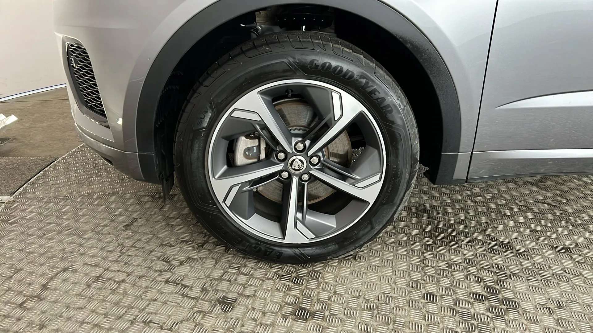 2023 JAGUAR E-PACE 2023 JAGUAR E-PACE