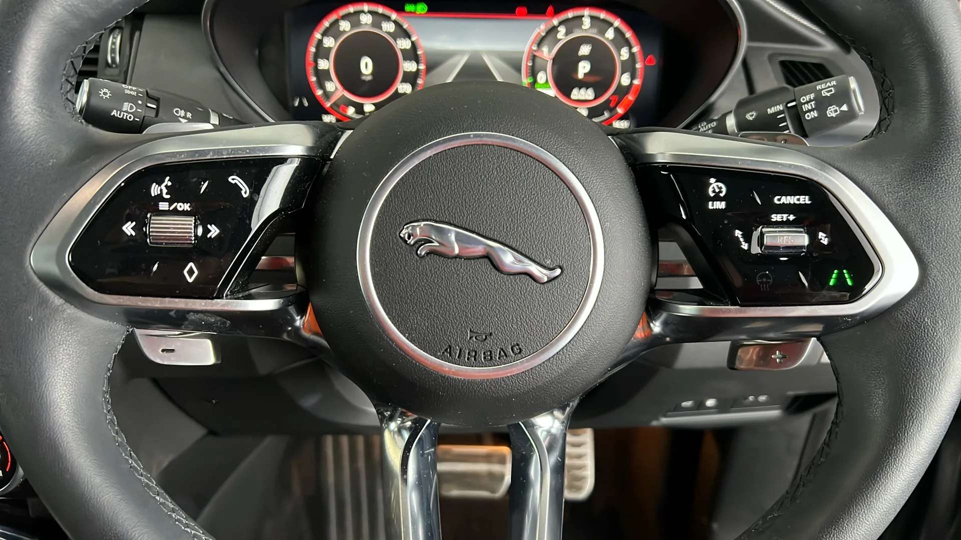 2023 JAGUAR E-PACE 2023 JAGUAR E-PACE