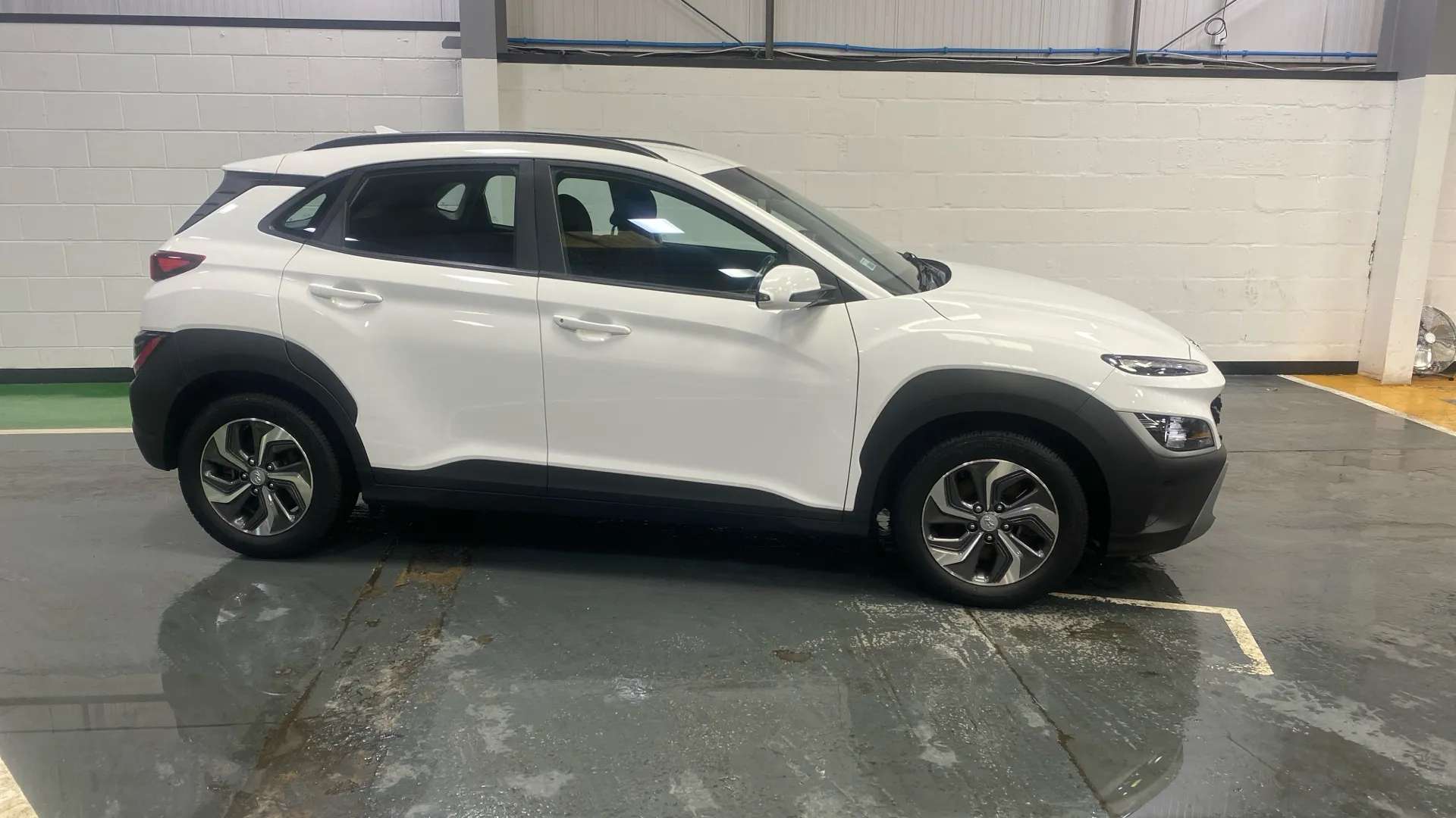 A 2023 HYUNDAI KONA 1.6 GDi Hybrid SE Connect DCT A 2023 HYUNDAI KONA 1.6 GDi Hybrid SE Connect DCT