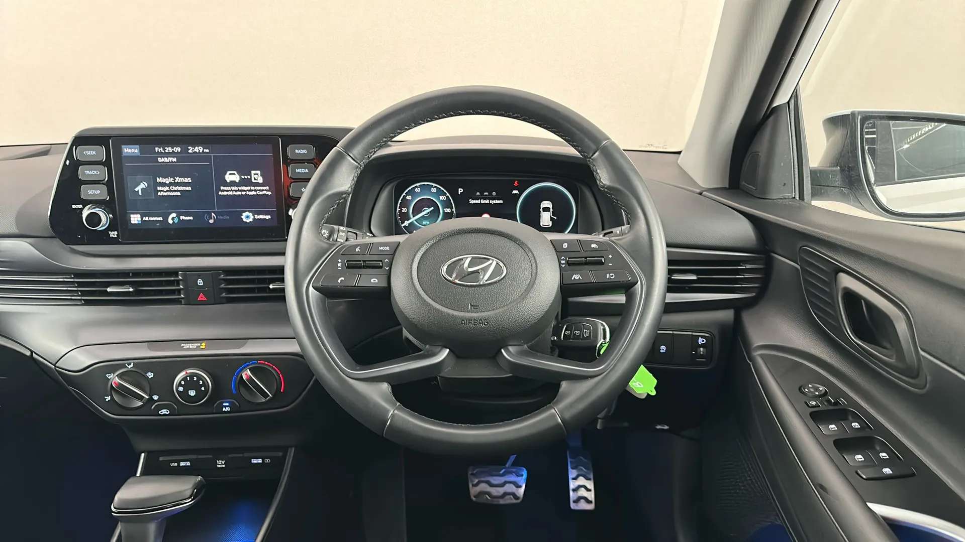 2023 HYUNDAI BAYON 2023 HYUNDAI BAYON
