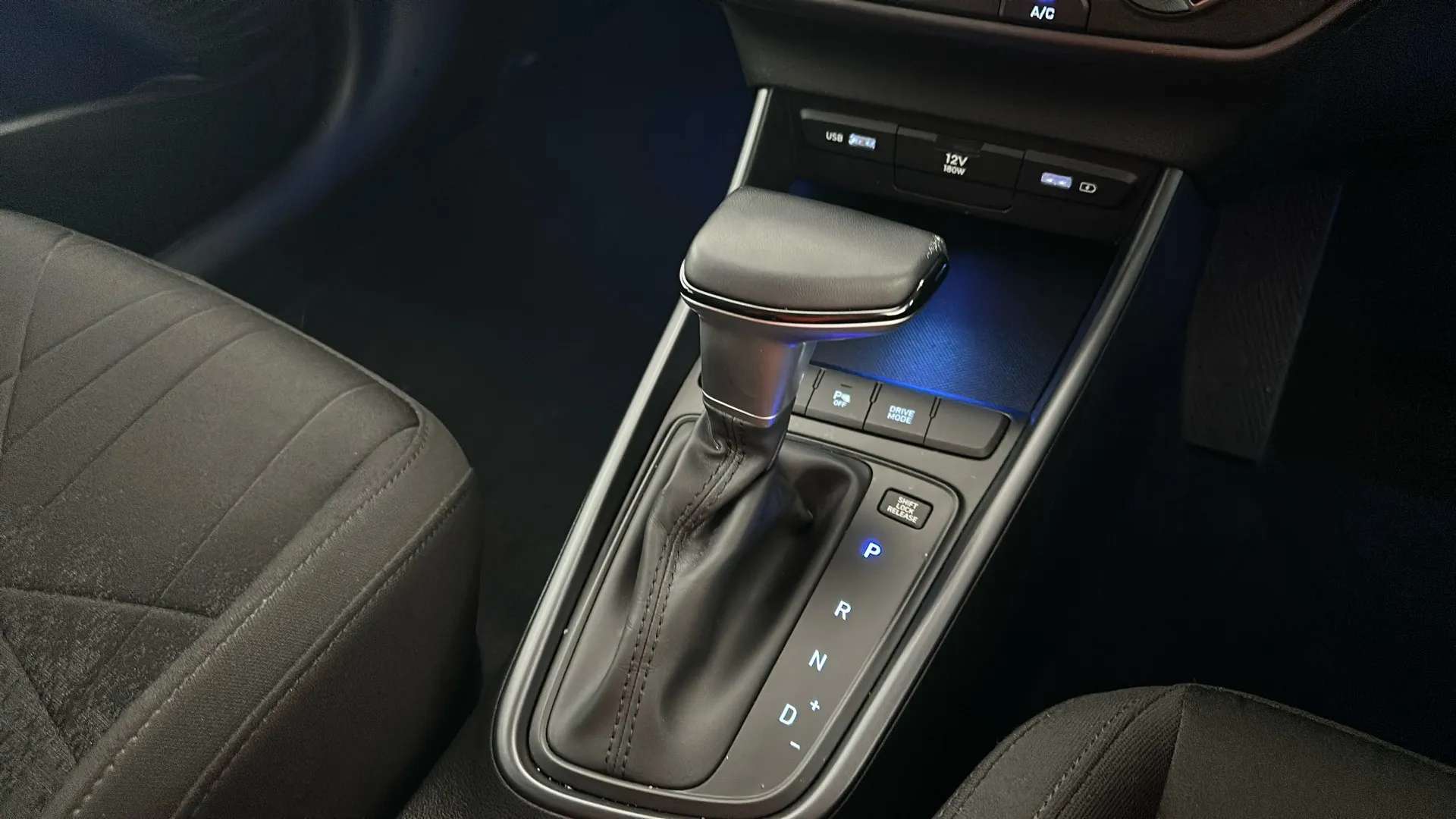 2023 HYUNDAI BAYON 2023 HYUNDAI BAYON