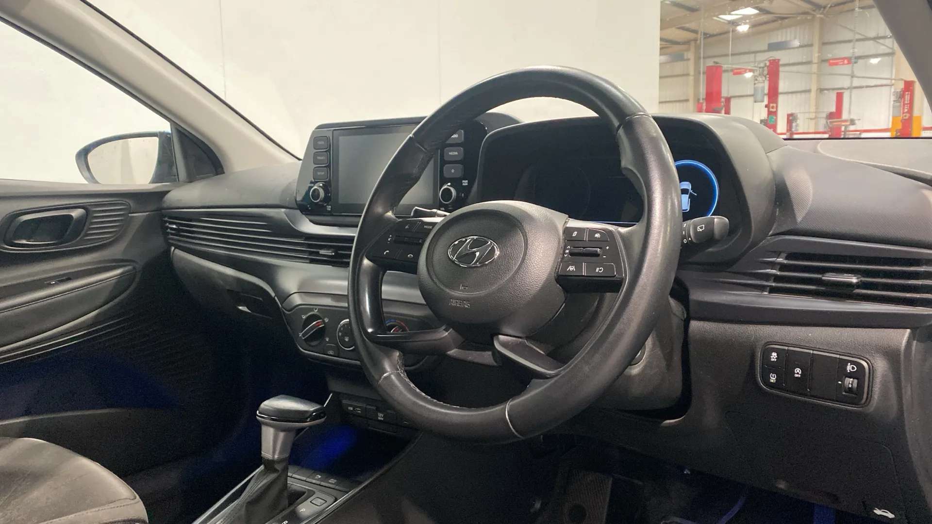 A 2023 HYUNDAI BAYON 1.0 TGDi 48V MHEV SE Connect DCT A 2023 HYUNDAI BAYON 1.0 TGDi 48V MHEV SE Connect DCT