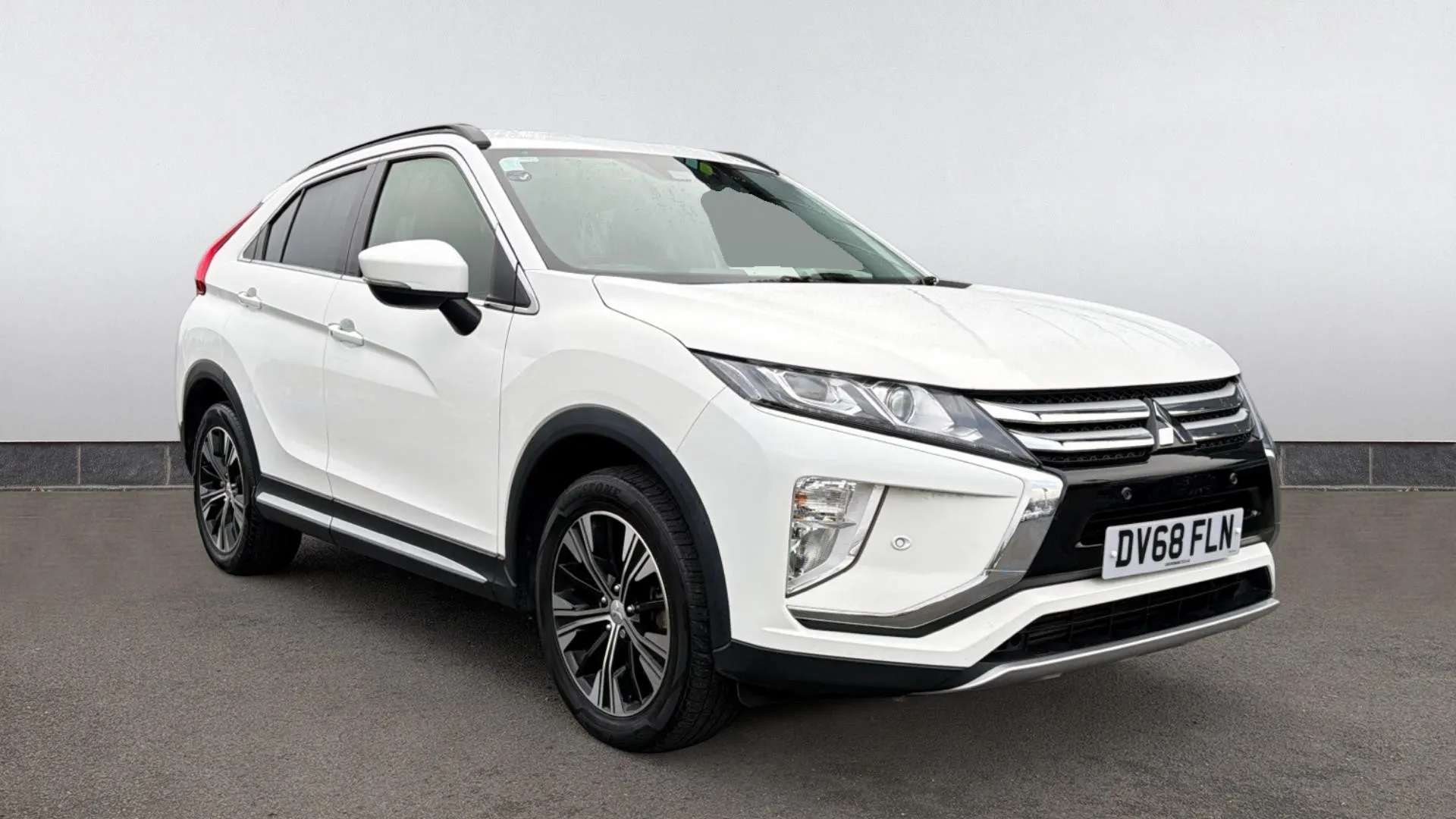 A 2018 MITSUBISHI ECLIPSE CROSS 1.5 3 A 2018 MITSUBISHI ECLIPSE CROSS 1.5 3