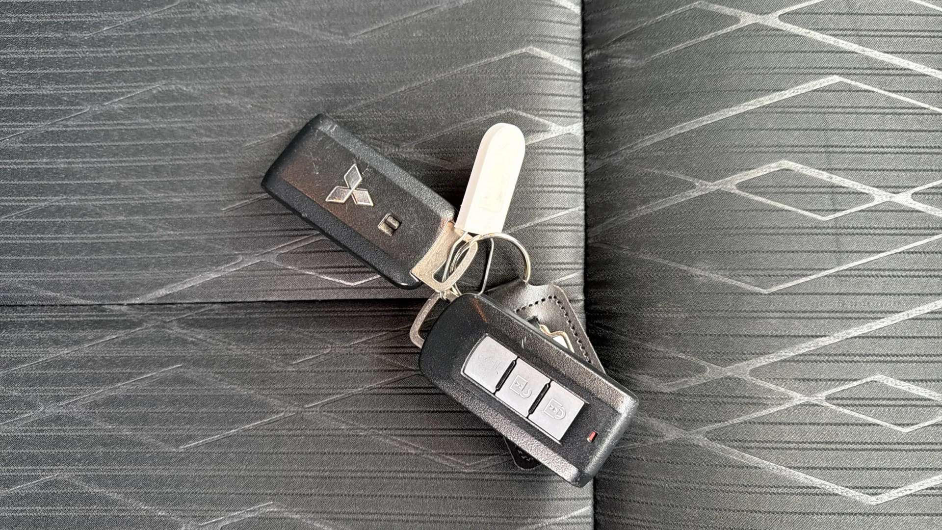 2018 MITSUBISHI ECLIPSE CROSS 2018 MITSUBISHI ECLIPSE CROSS