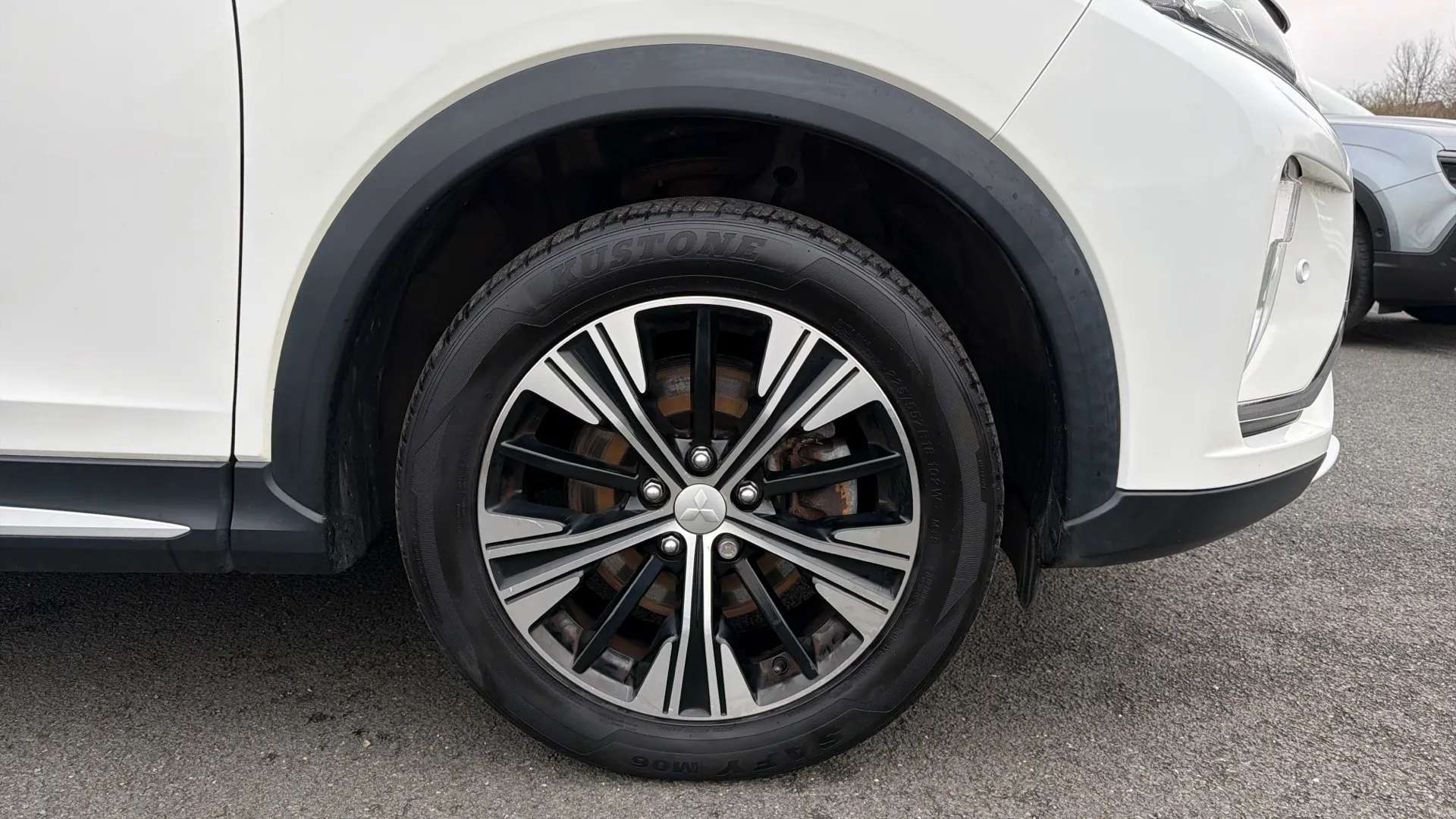 2018 MITSUBISHI ECLIPSE CROSS 2018 MITSUBISHI ECLIPSE CROSS