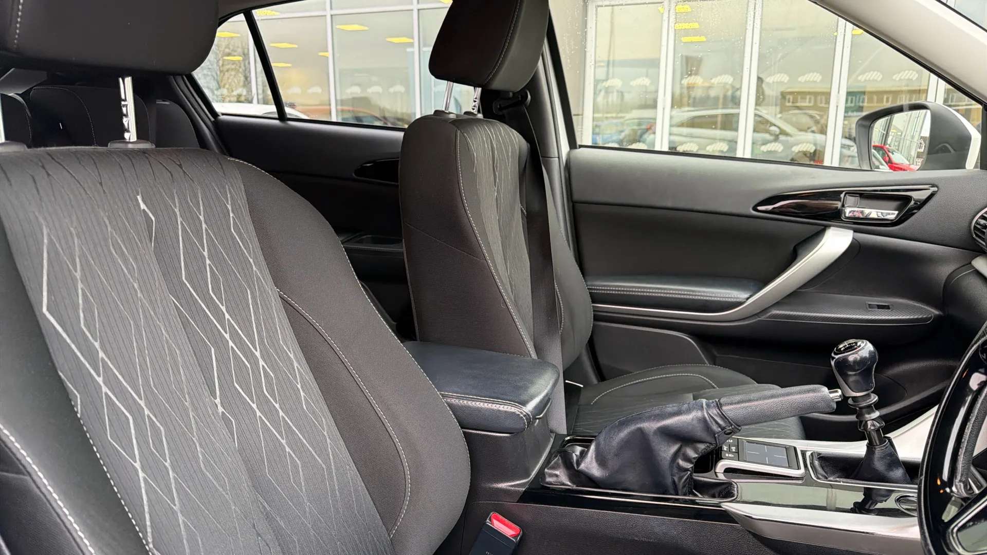 2018 MITSUBISHI ECLIPSE CROSS 2018 MITSUBISHI ECLIPSE CROSS