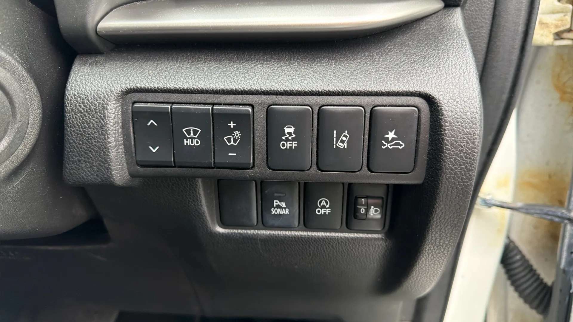 2018 MITSUBISHI ECLIPSE CROSS 2018 MITSUBISHI ECLIPSE CROSS