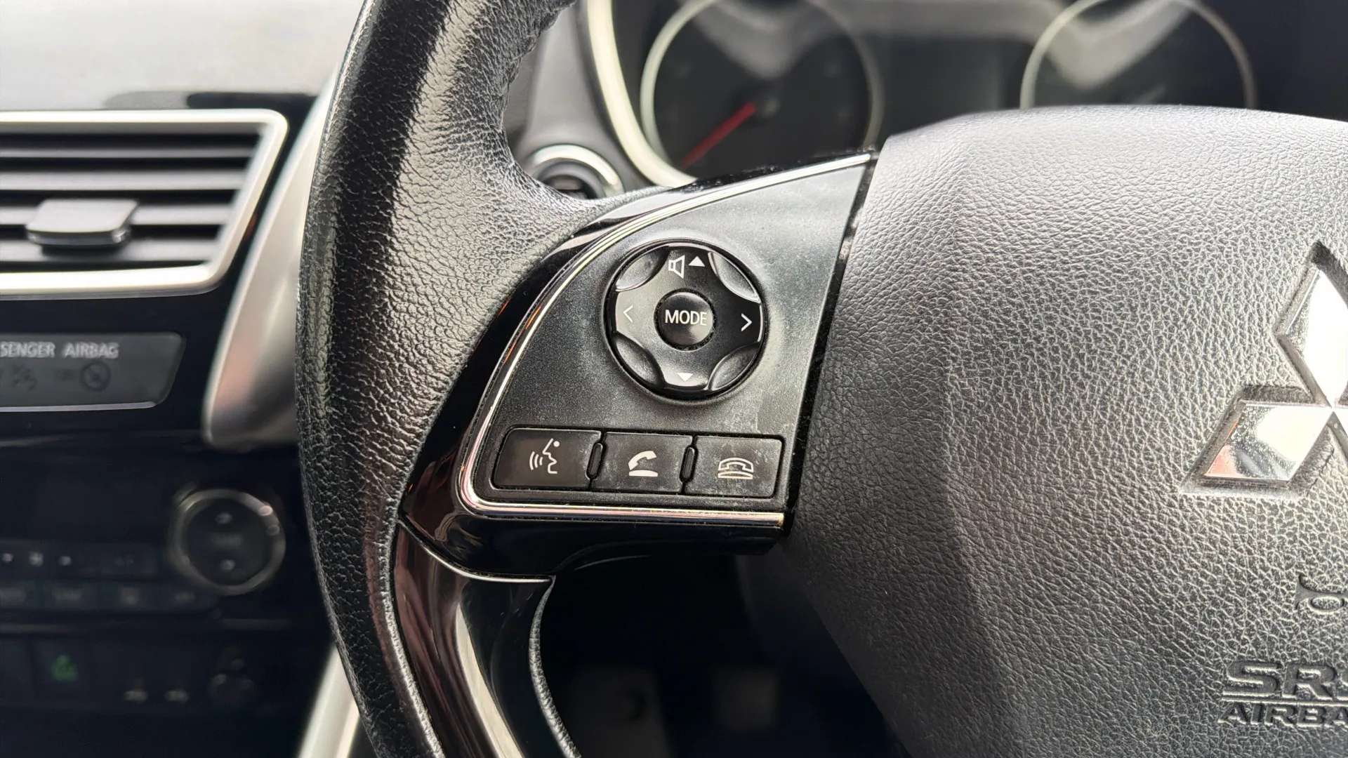 2018 MITSUBISHI ECLIPSE CROSS 2018 MITSUBISHI ECLIPSE CROSS