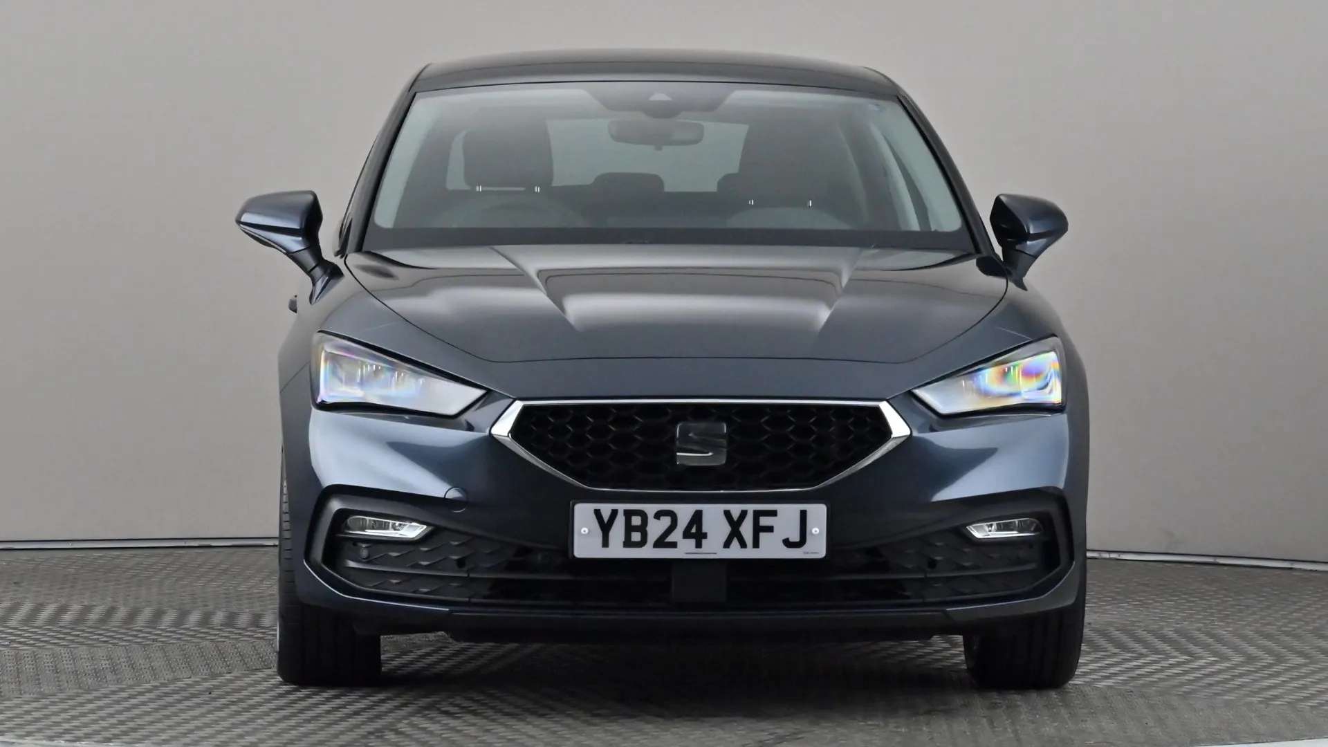 A 2024 SEAT LEON 1.0 eTSI SE Dynamic DSG A 2024 SEAT LEON 1.0 eTSI SE Dynamic DSG