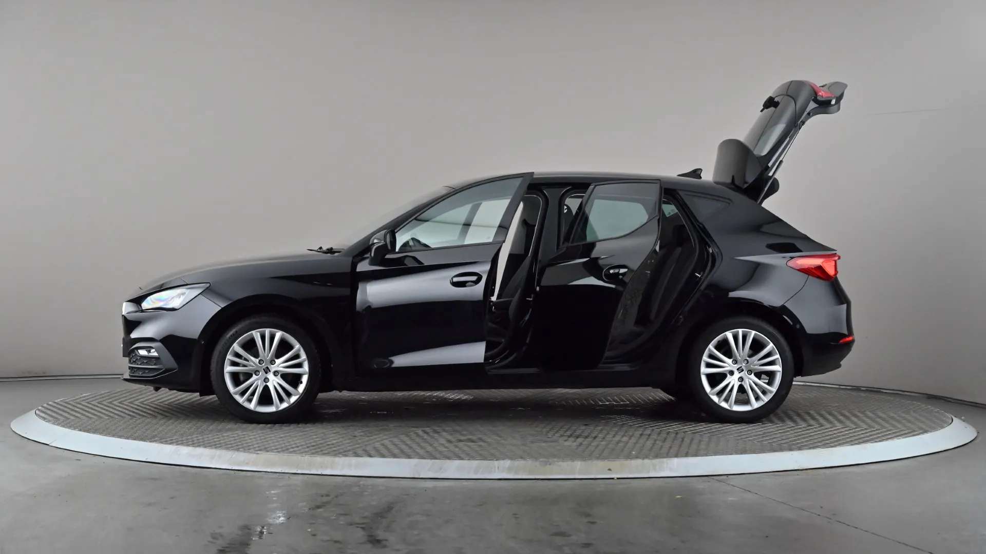 2024 SEAT LEON 2024 SEAT LEON