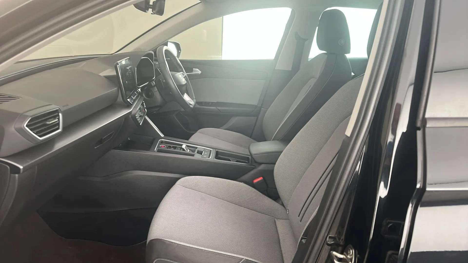 2024 SEAT LEON 2024 SEAT LEON