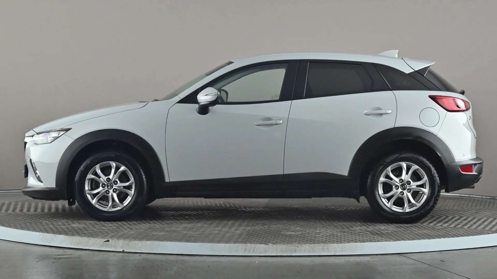 A 2017 MAZDA CX-3 2.0 SE-L Nav Auto A 2017 MAZDA CX-3 2.0 SE-L Nav Auto