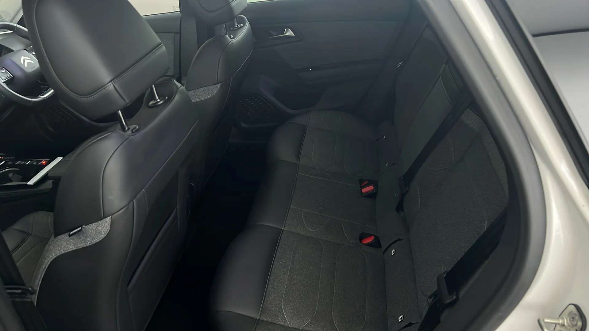 2023 CITROEN C5 X 2023 CITROEN C5 X