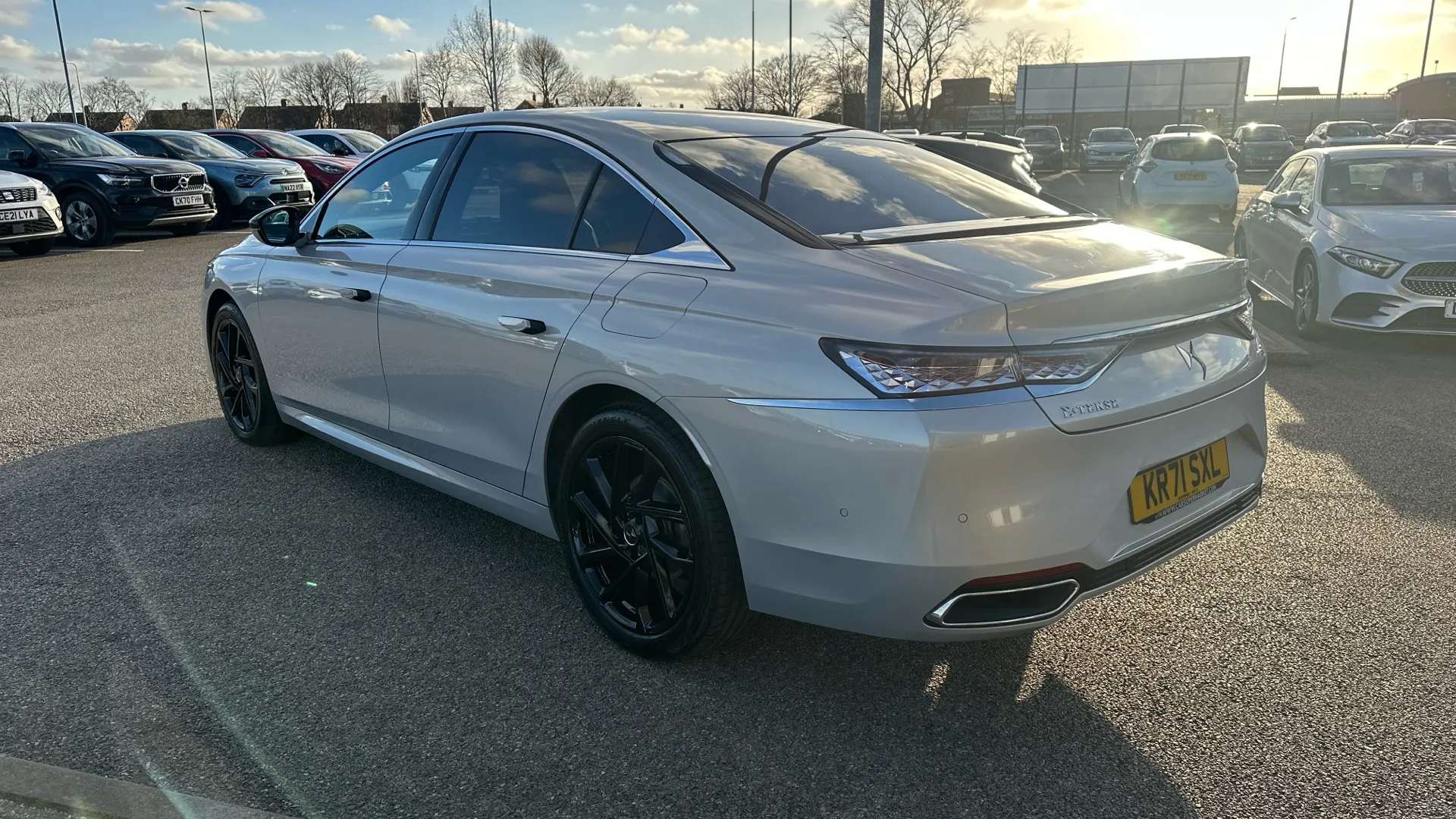 2021 DS DS 9 2021 DS DS 9