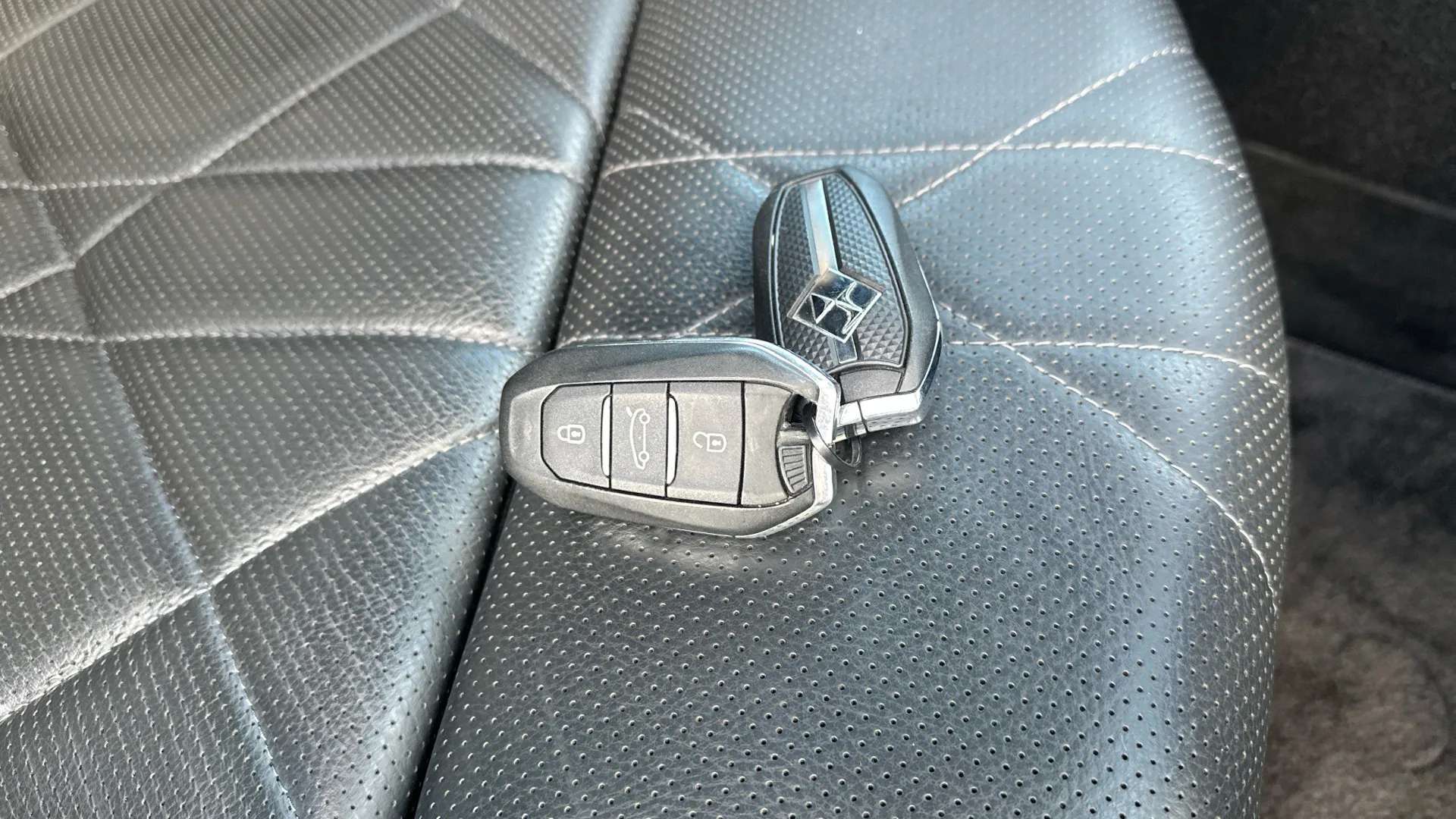 2021 DS DS 9 2021 DS DS 9