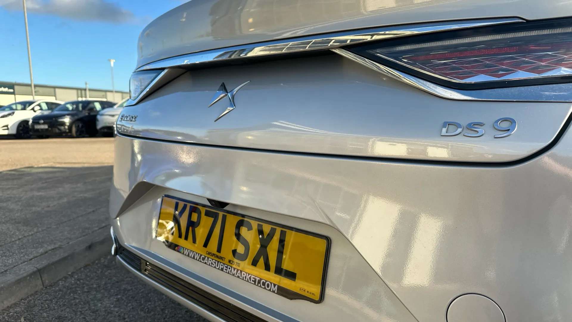 2021 DS DS 9 2021 DS DS 9