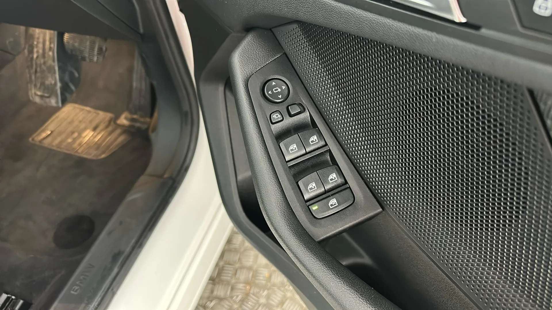 2024 BMW 1 SERIES 2024 BMW 1 SERIES