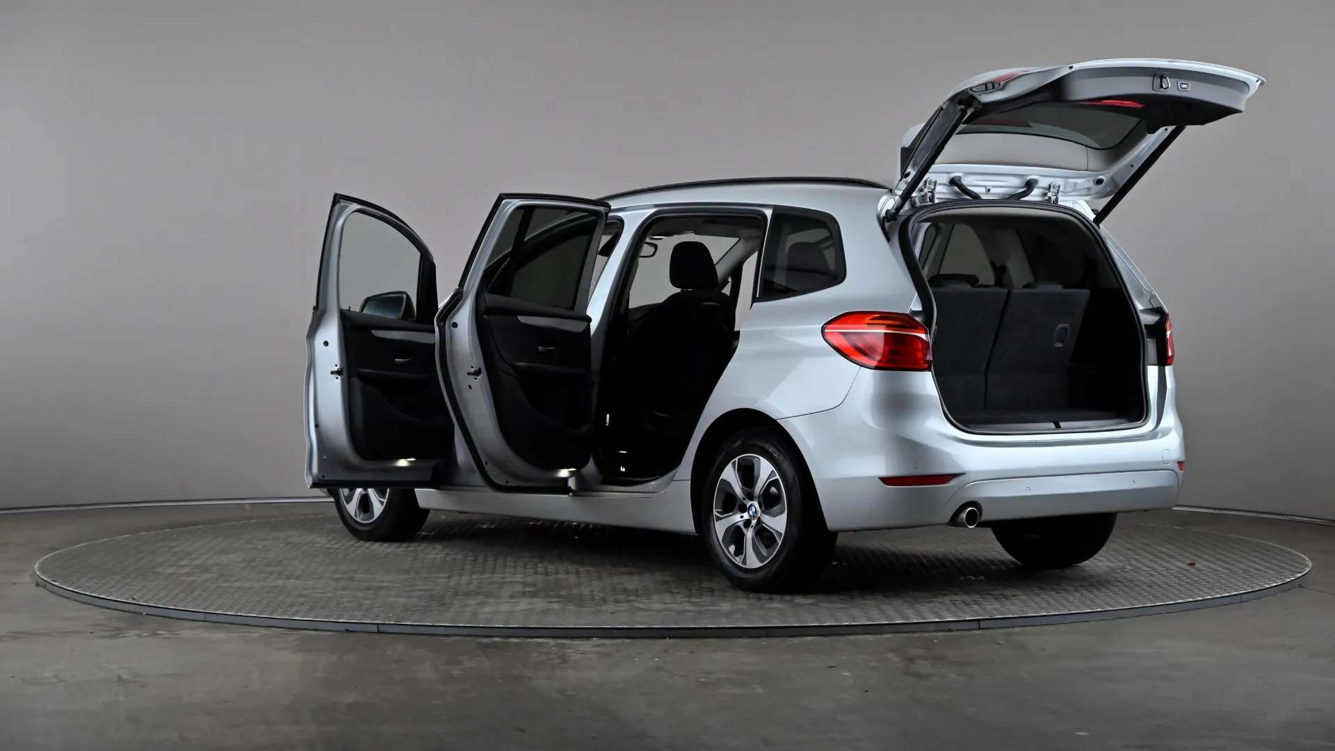 2017 BMW 2 SERIES GRAN TOURER 2017 BMW 2 SERIES GRAN TOURER