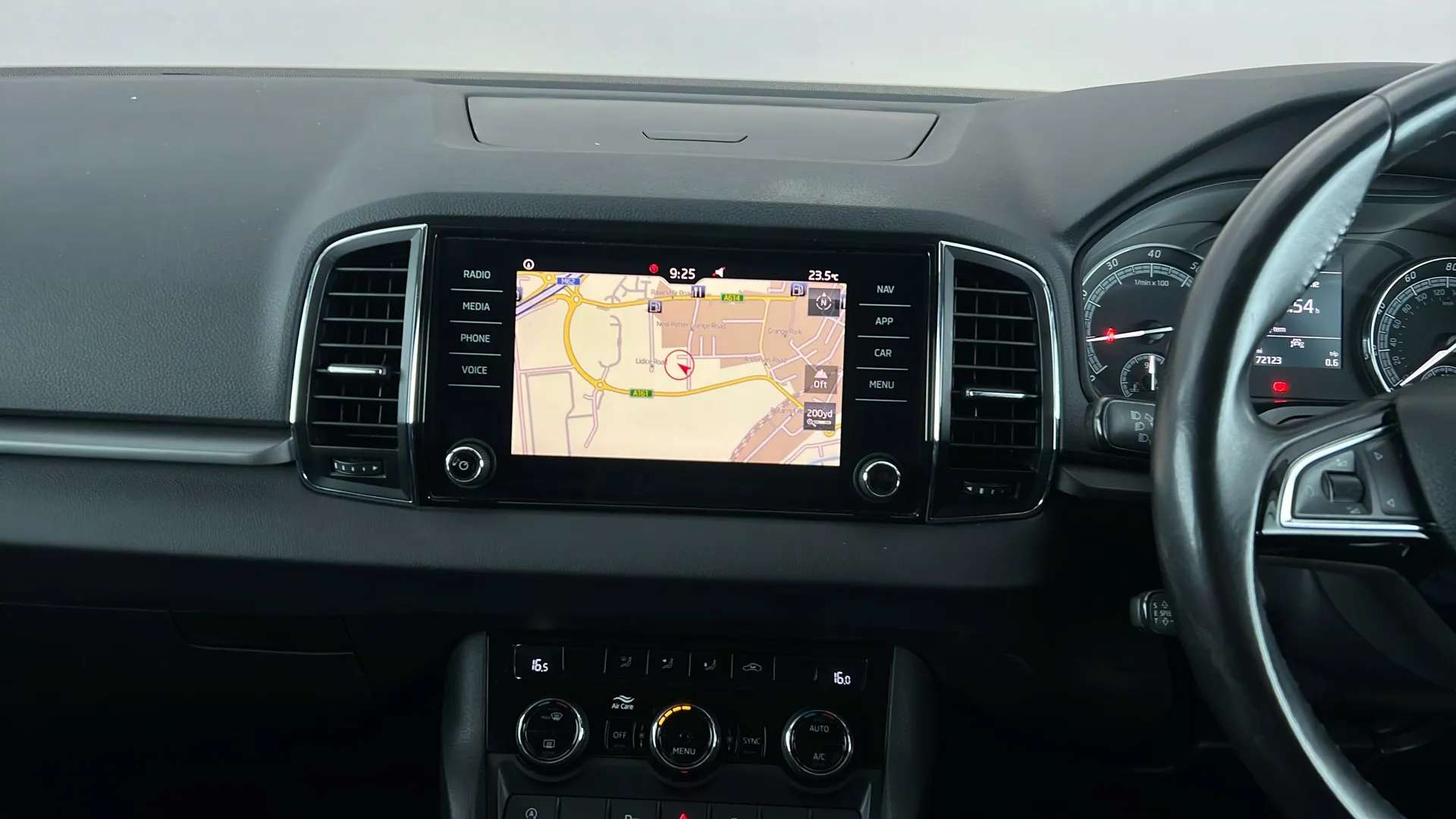 2020 SKODA KAROQ 2020 SKODA KAROQ