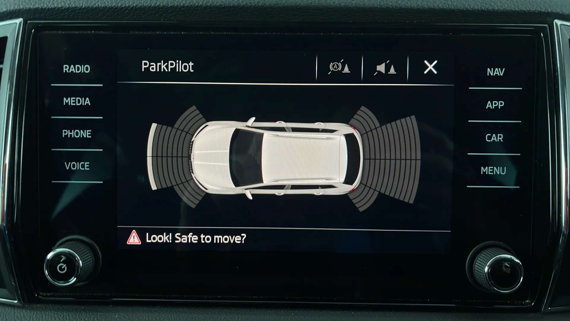 2020 SKODA KAROQ 2020 SKODA KAROQ