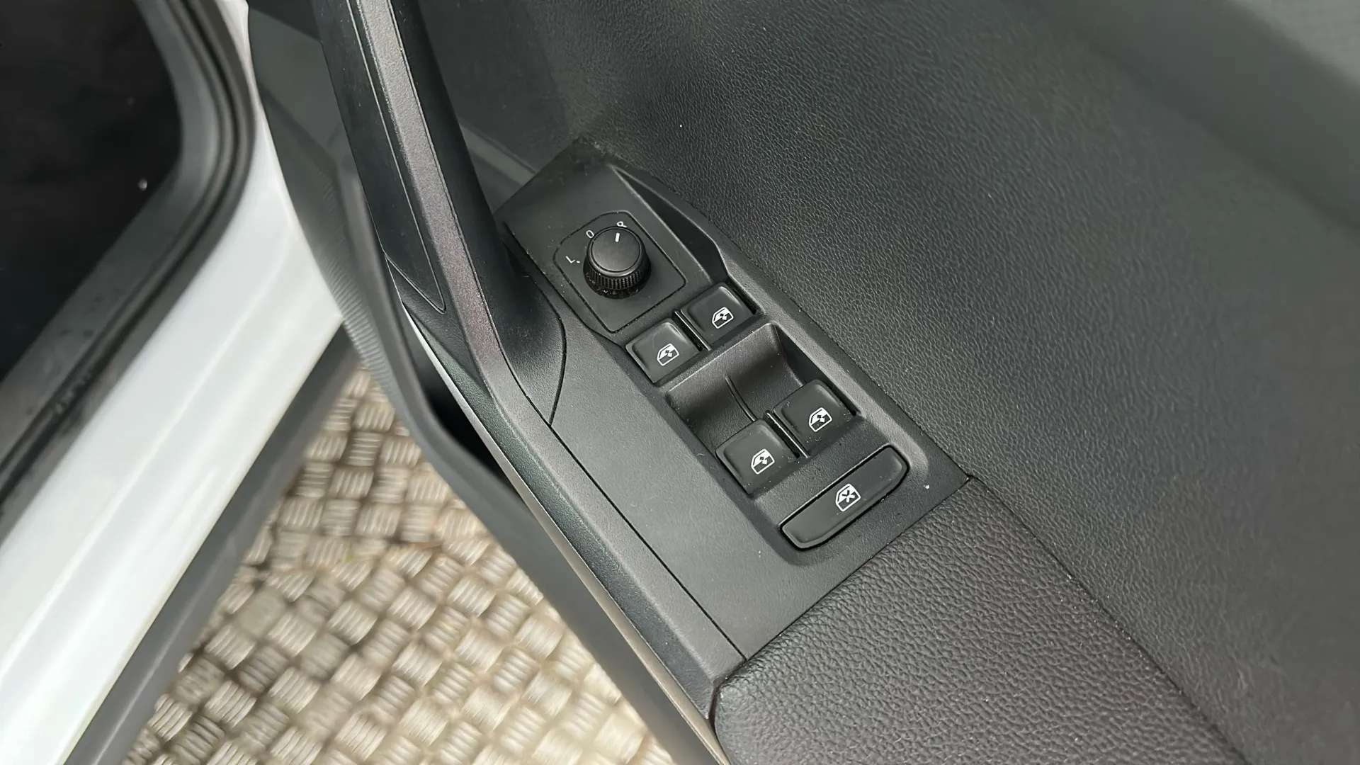 2023 SEAT ARONA 2023 SEAT ARONA