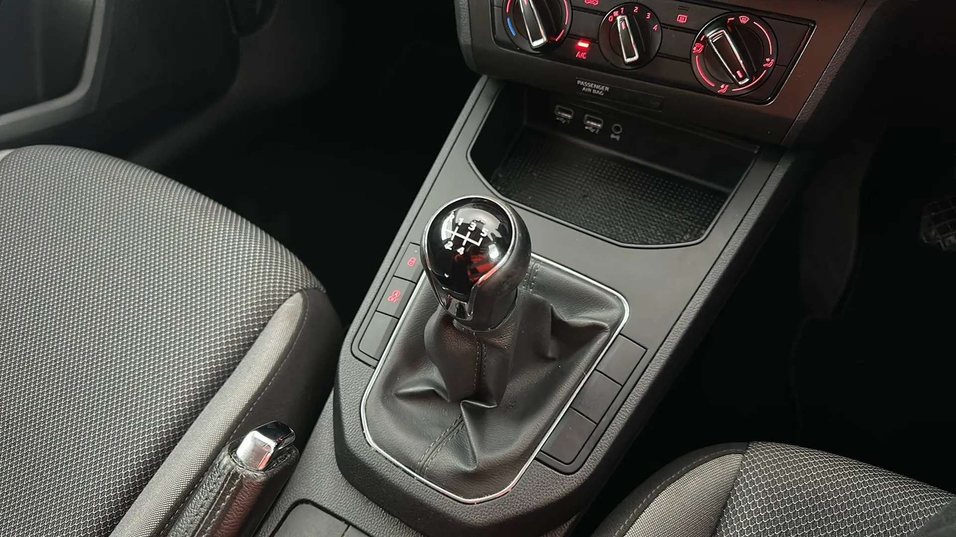 2019 SEAT IBIZA 2019 SEAT IBIZA