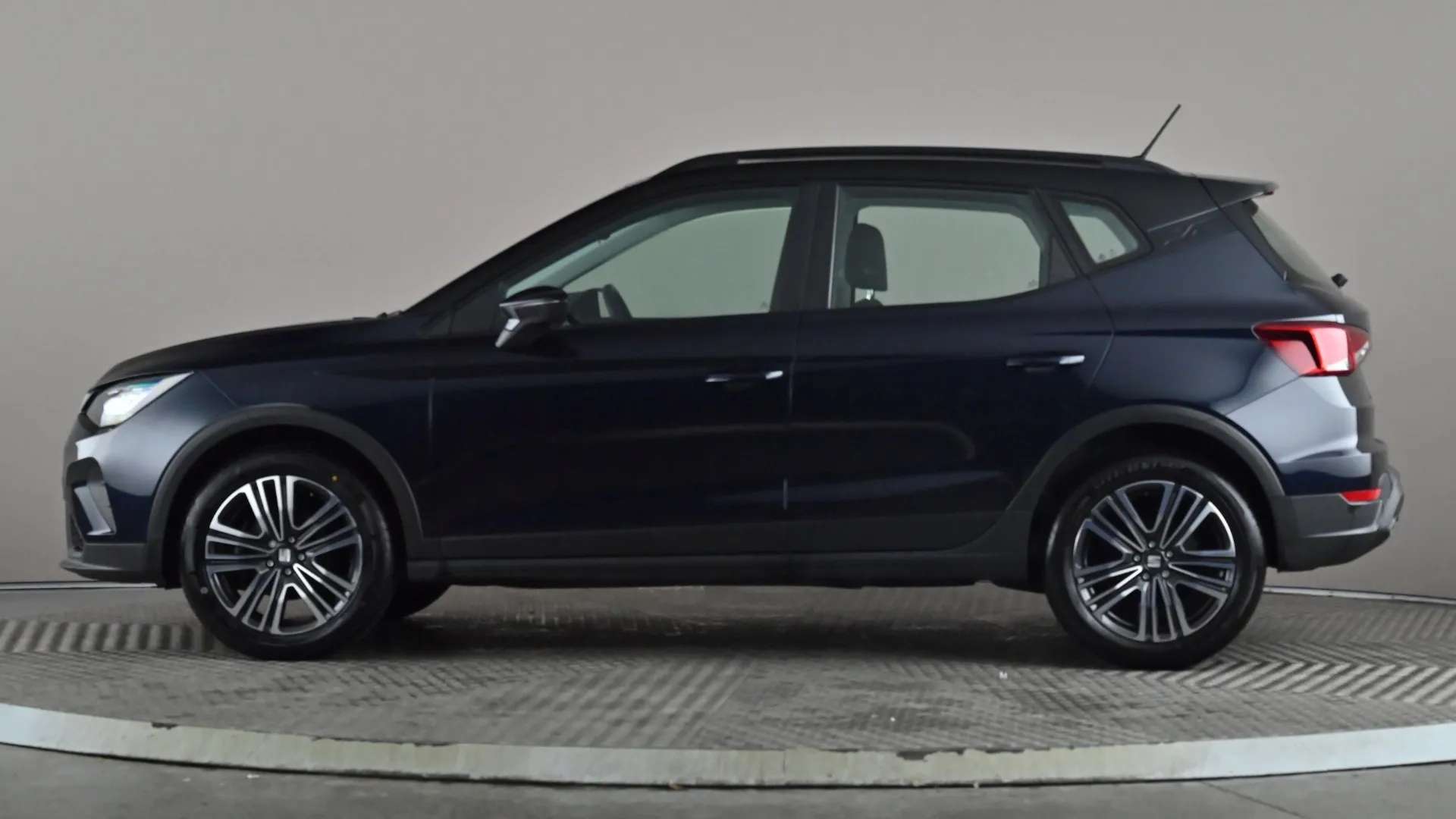 A 2022 SEAT ARONA 1.0 TSI SE Technology A 2022 SEAT ARONA 1.0 TSI SE Technology