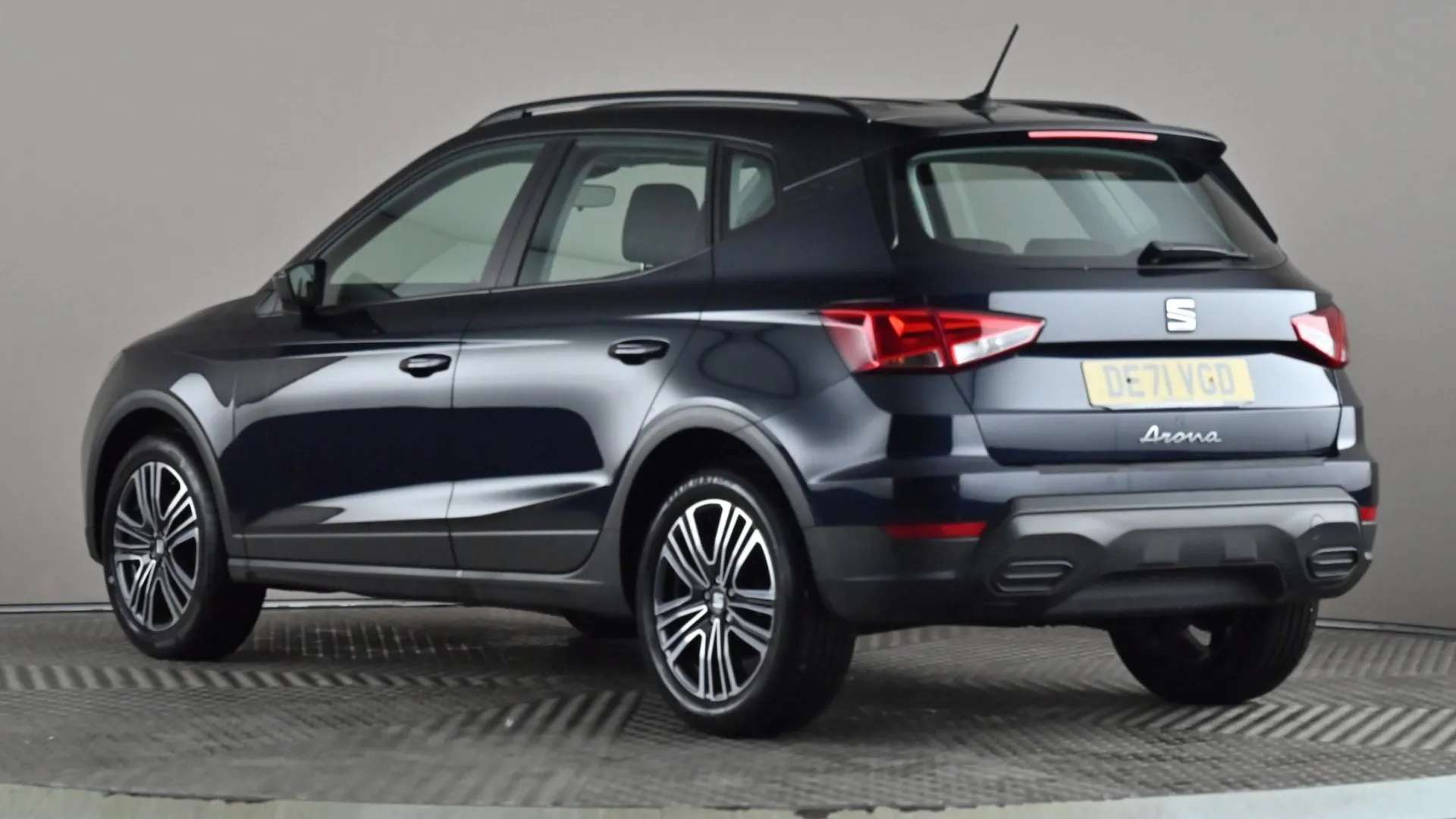 A 2022 SEAT ARONA 1.0 TSI SE Technology A 2022 SEAT ARONA 1.0 TSI SE Technology